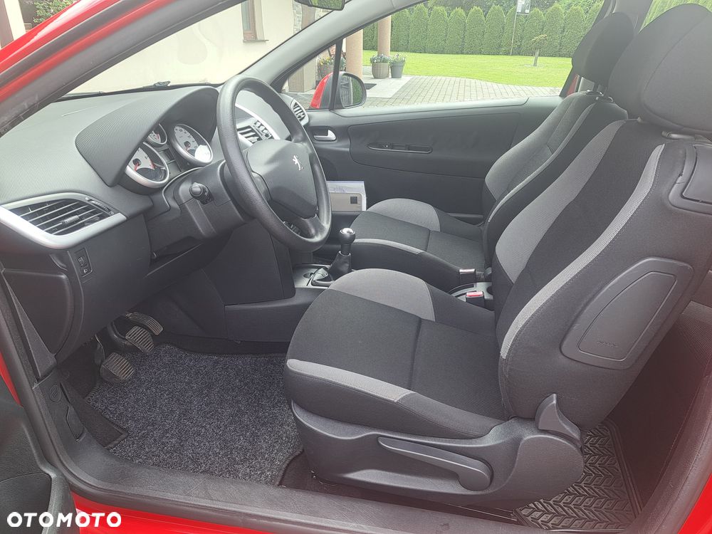 Peugeot 207 75 Tendance - 19