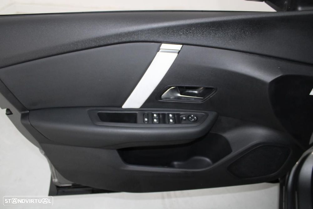 Citroën e-C4 54 kWh Max - 11