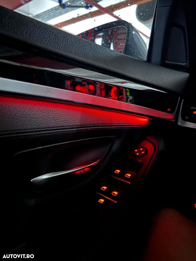 BMW Seria 5 520d Aut. Luxury Line - 17