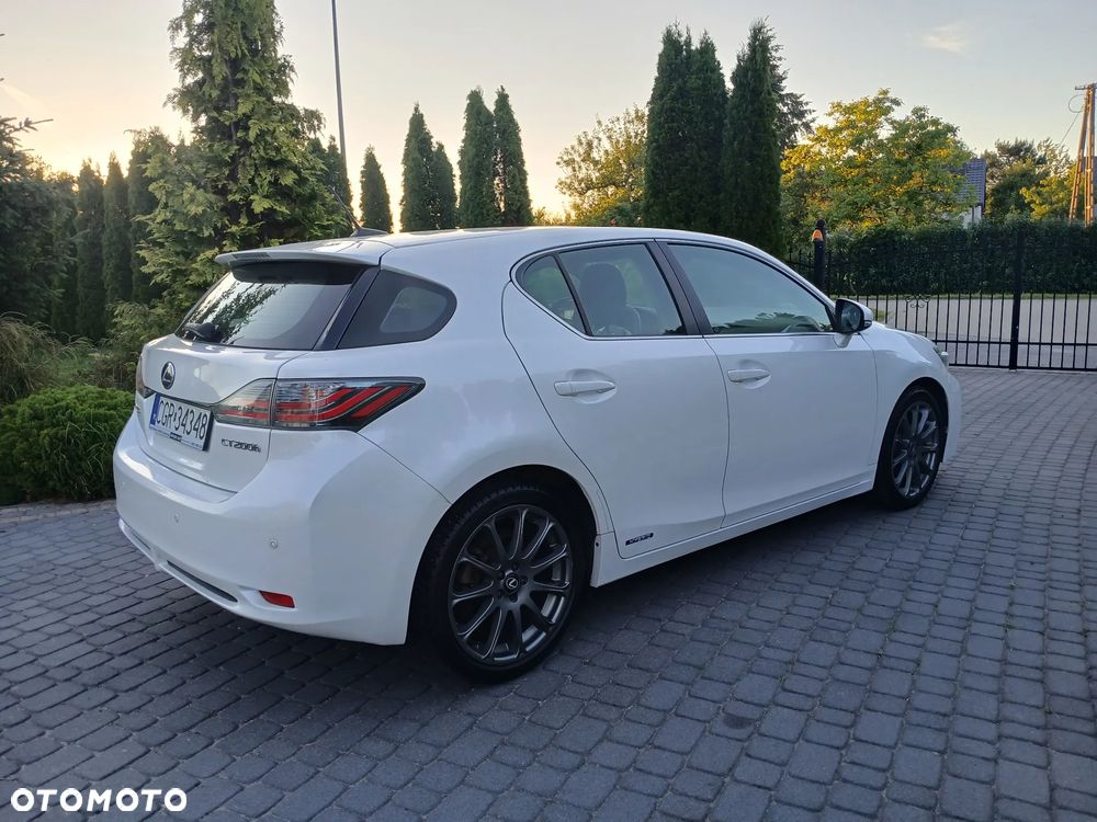 Lexus CT Executive Line - 12