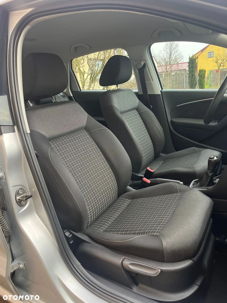 Volkswagen Polo 1.4 TDI (Blue Motion Technology) Comfortline - 4