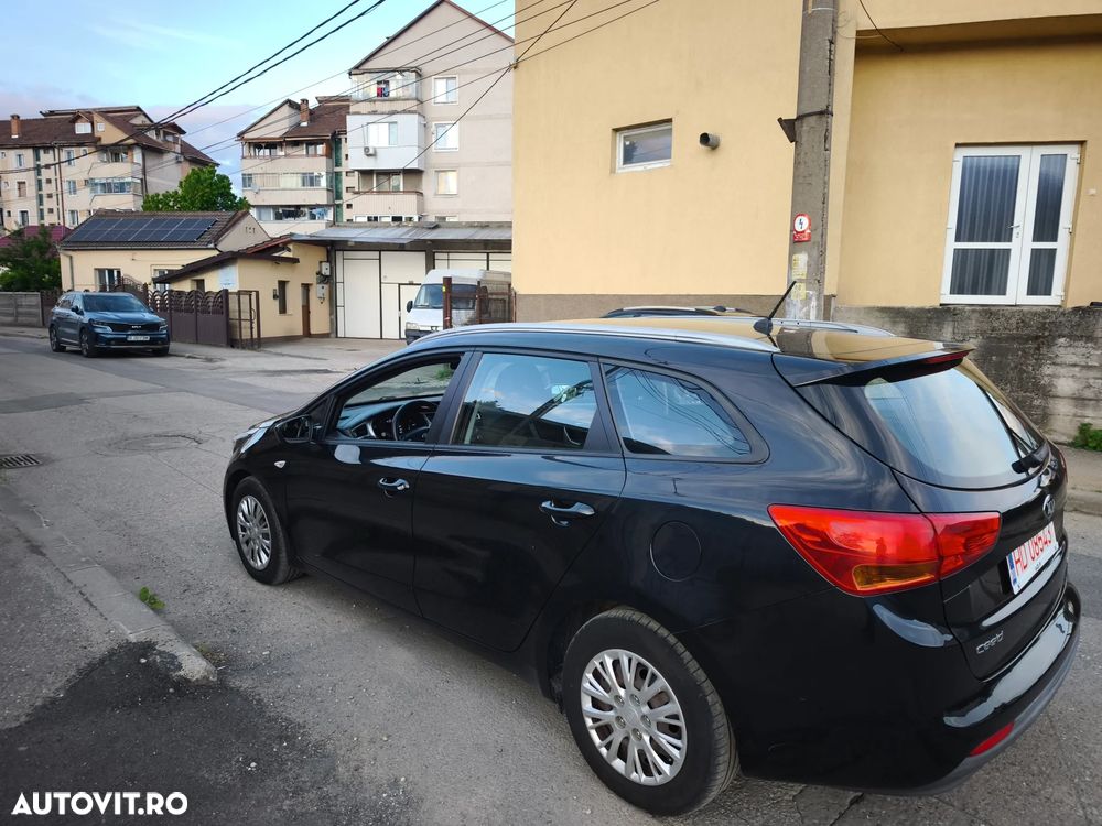 Kia Ceed - 6