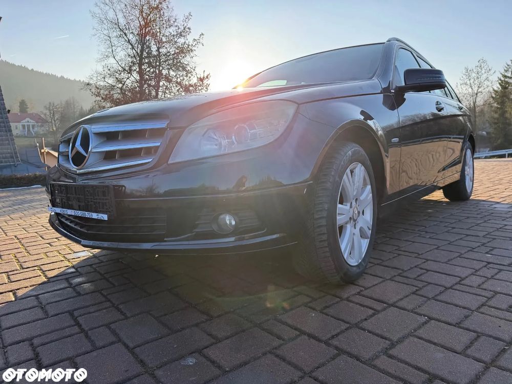 Mercedes-Benz Klasa C 220 CDI DPF Automatik BlueEFFICIENCY - 10