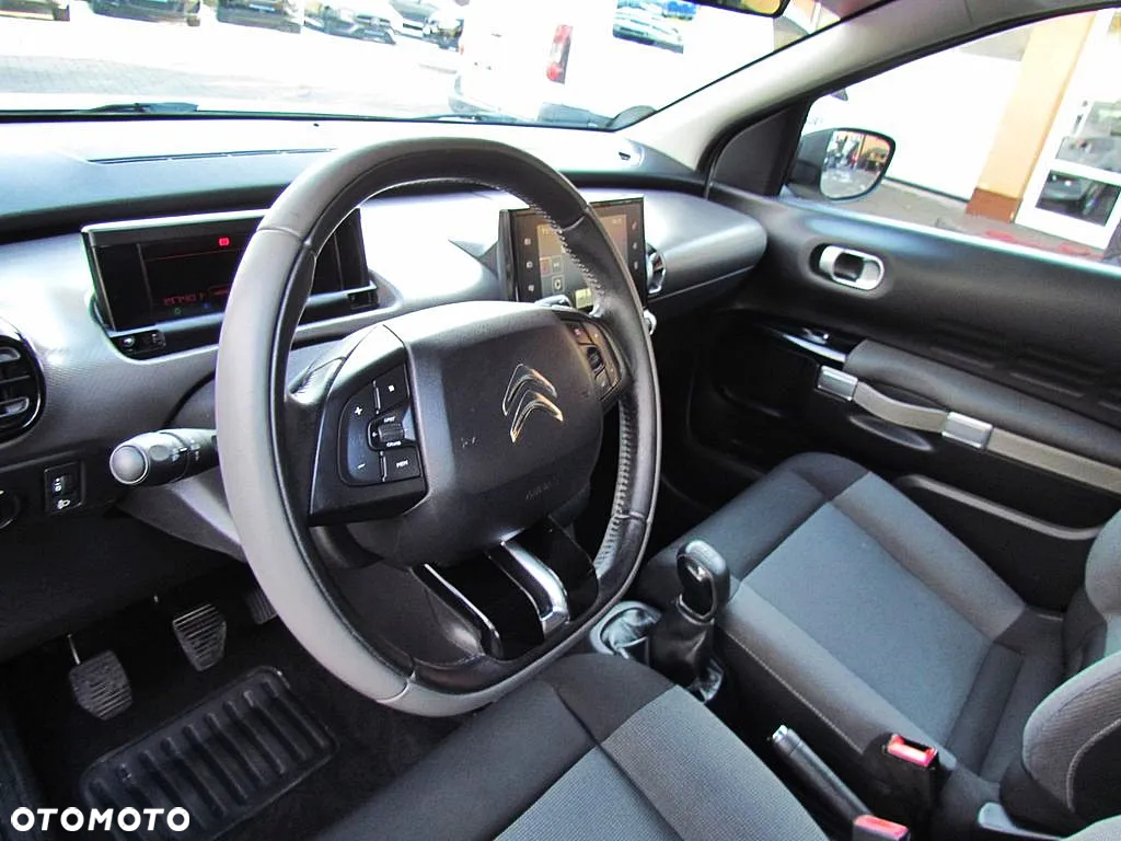 Citroën C4 Cactus - 15