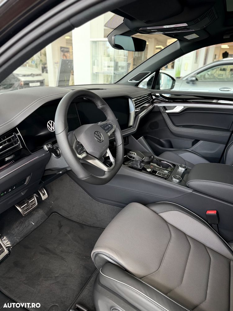 Volkswagen Touareg V6 TDI 4MOTION R-Line - 5