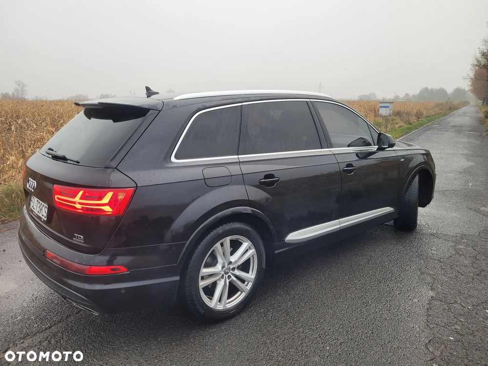 Audi Q7 - 4