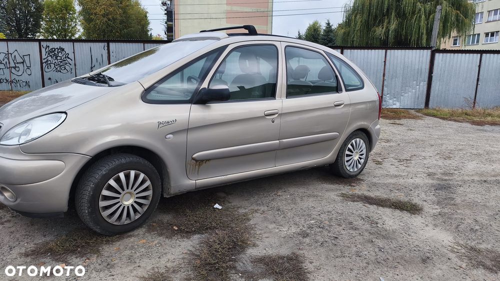 Citroen Xsara Picasso 2002 photo 2
