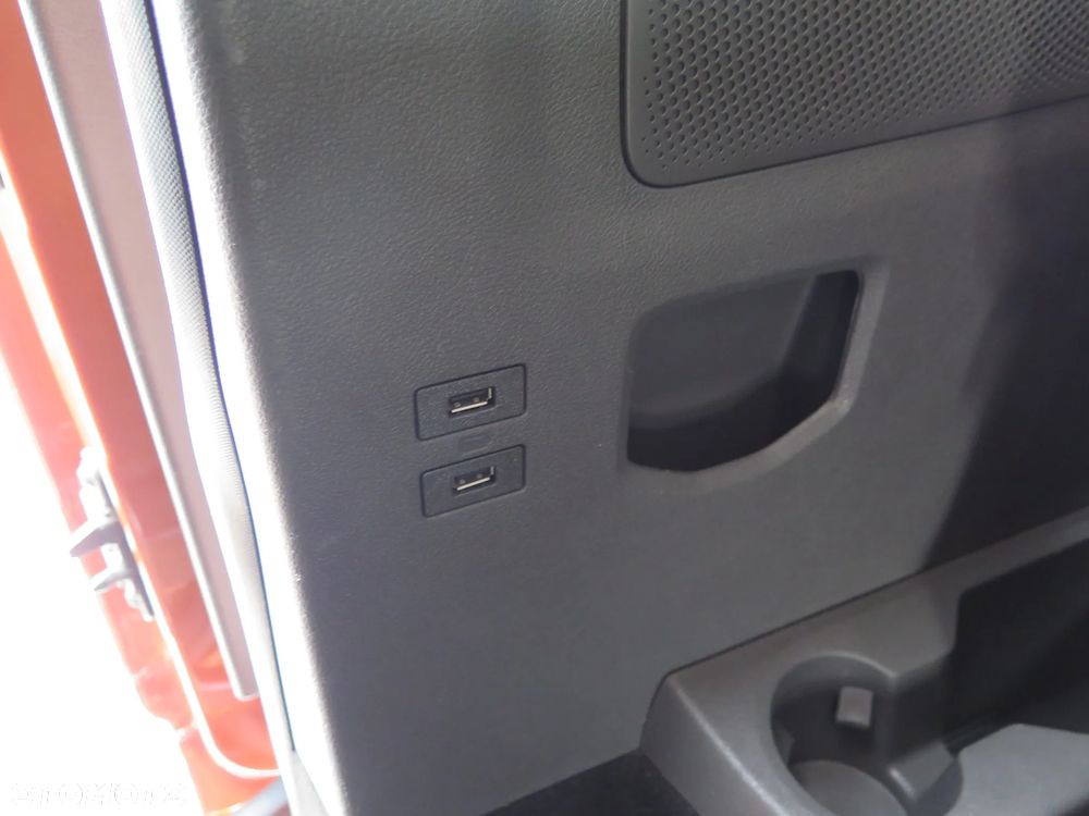 Ford Tourneo Custom 2.0 TDCi L2 Titanium SelectShift - 28