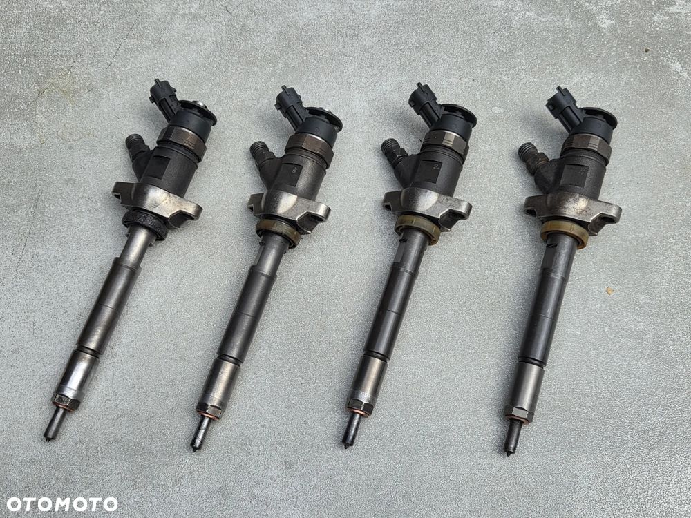 CITROEN PEUGEOT FORD VOLVO 1,6 HDI TDCI WTRYSK WTRYSKIWACZ 0445110311