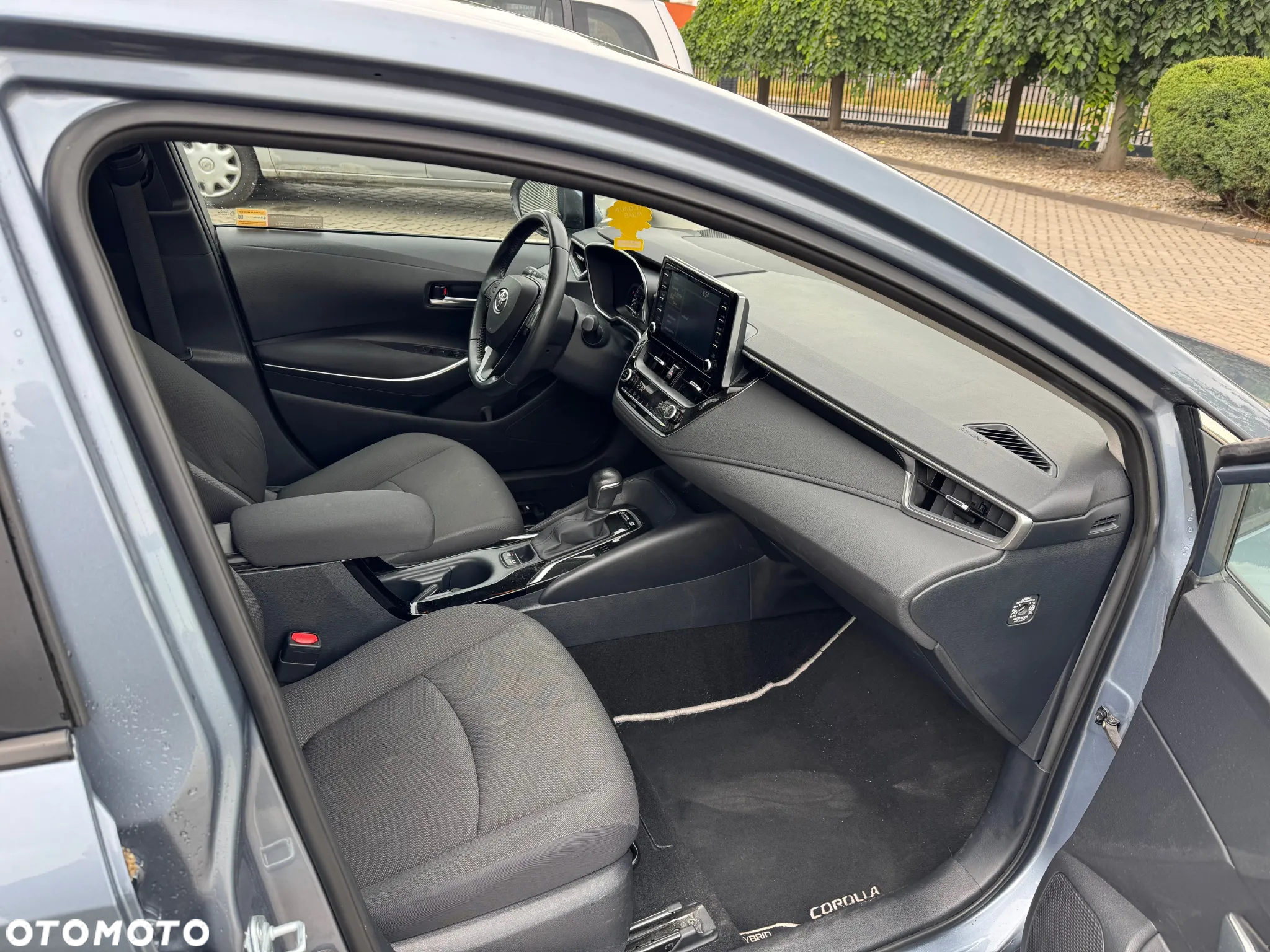 Toyota Corolla 1.8 Hybrid Comfort - 10
