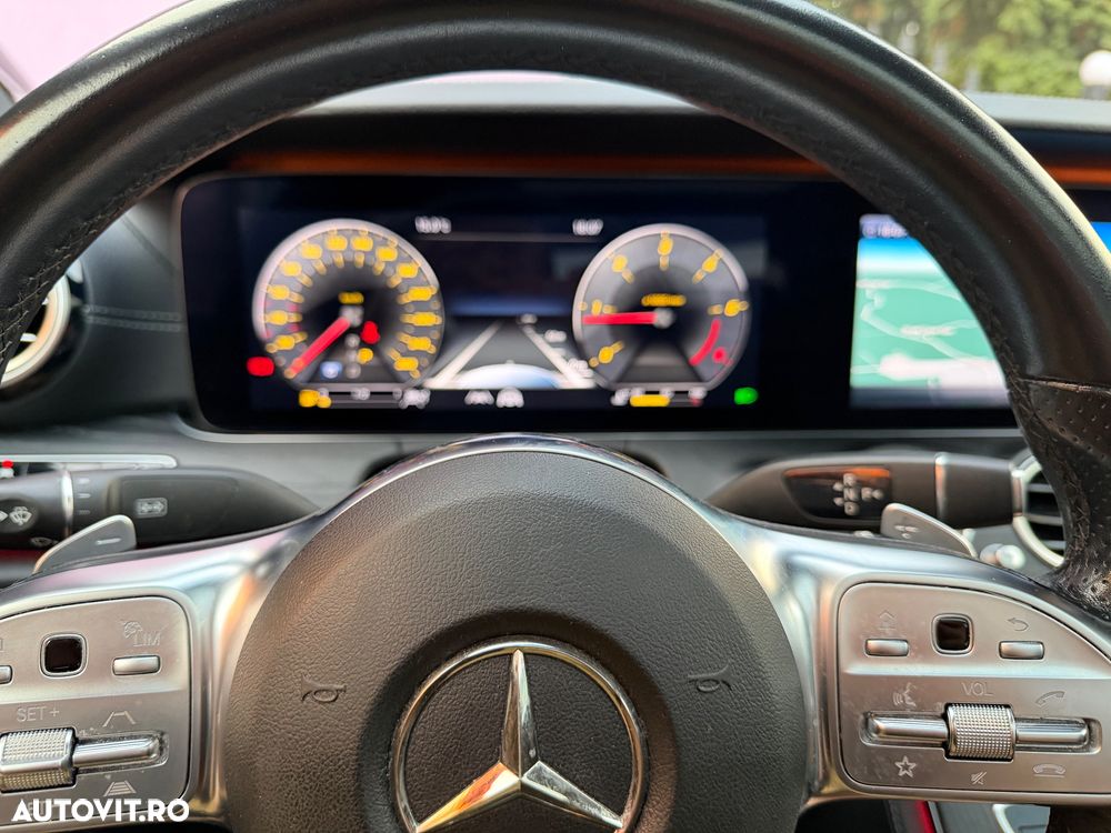 Mercedes-Benz E 220 d 4MATIC Aut. - 30