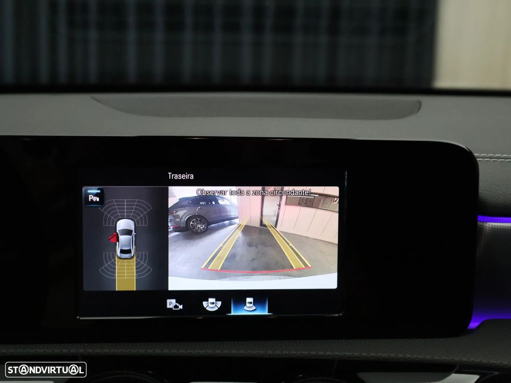 Mercedes-Benz A 250 Limousine e AMG Line - 26