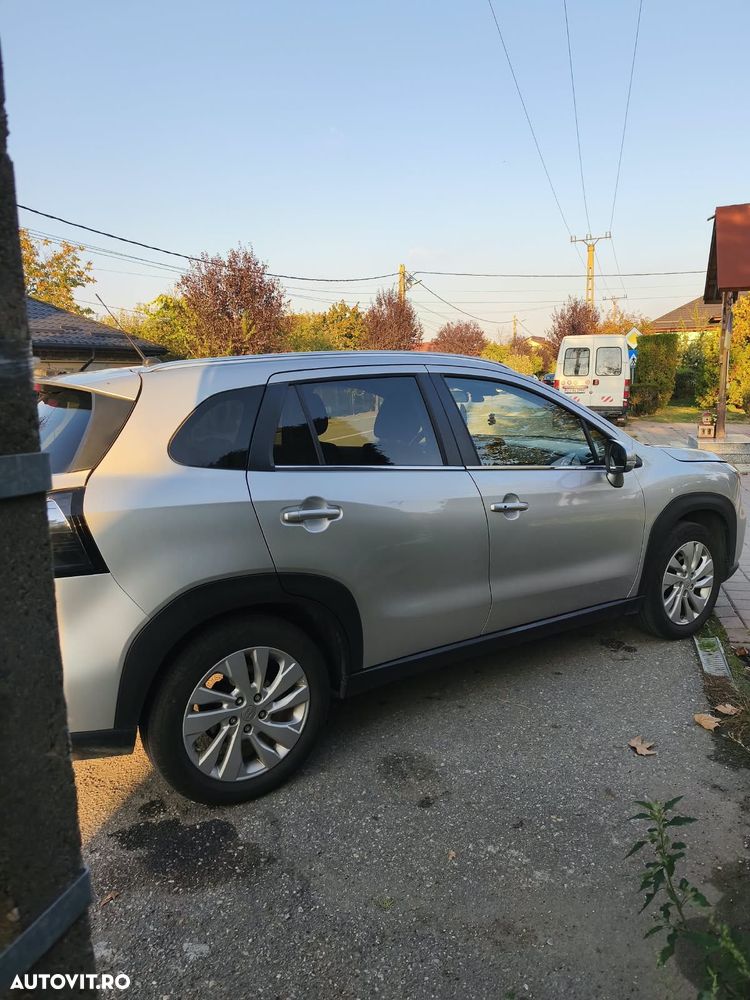 Suzuki S-Cross - 10