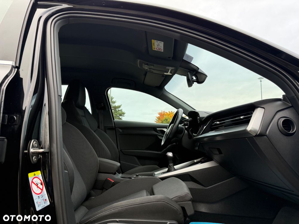 Audi A3 Sportback 30 TDI S Line - 22