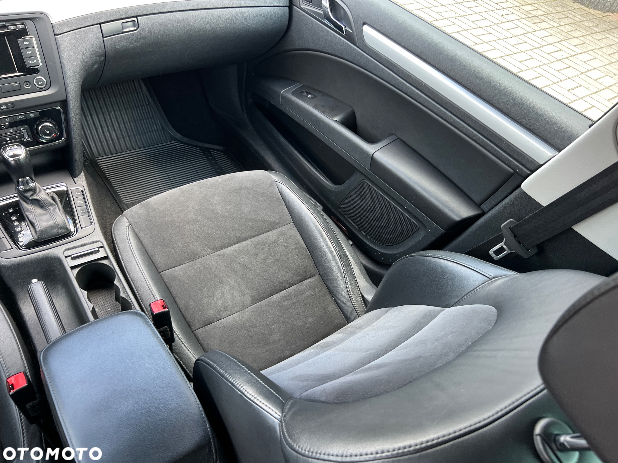 Skoda Superb 2.0 TDI 4x4 DSG Exclusive - 12