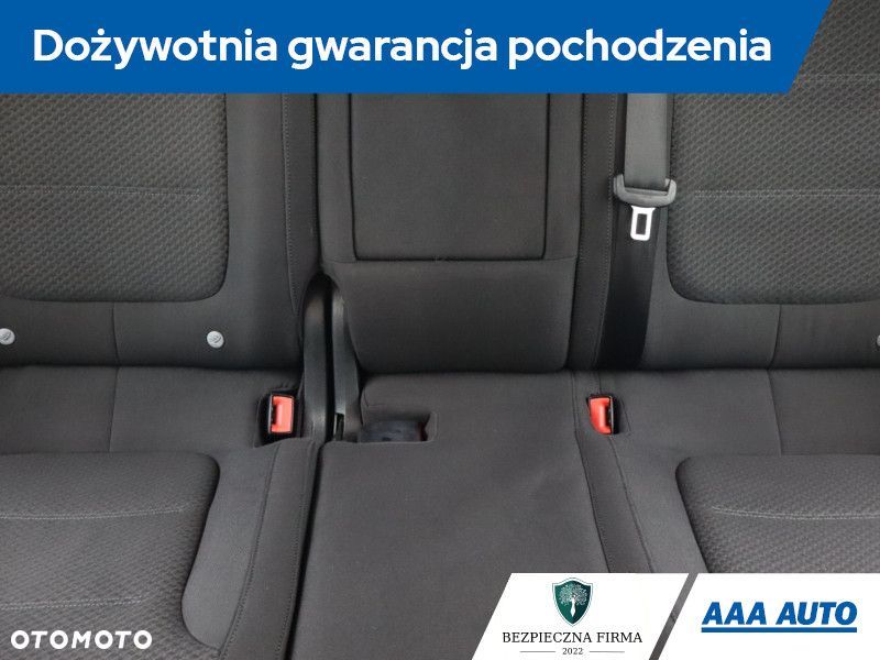 Volkswagen Touareg - 12