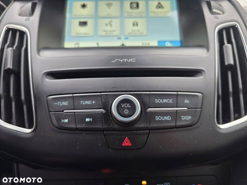 Ford Focus 1.0 EcoBoost Gold X (Edition) - 25