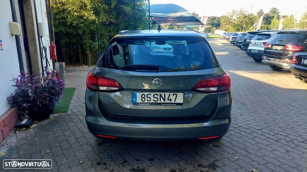 Opel Astra Sports Tourer 1.6 CDTI Dynamic S/S - 4