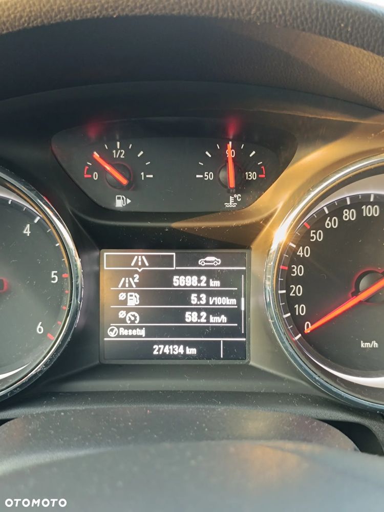 Opel Astra 1.6 CDTI Enjoy S&S - 6