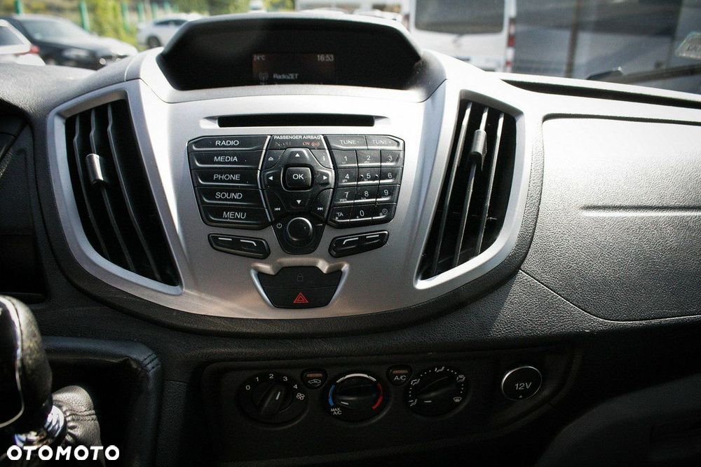Ford Transit - 8