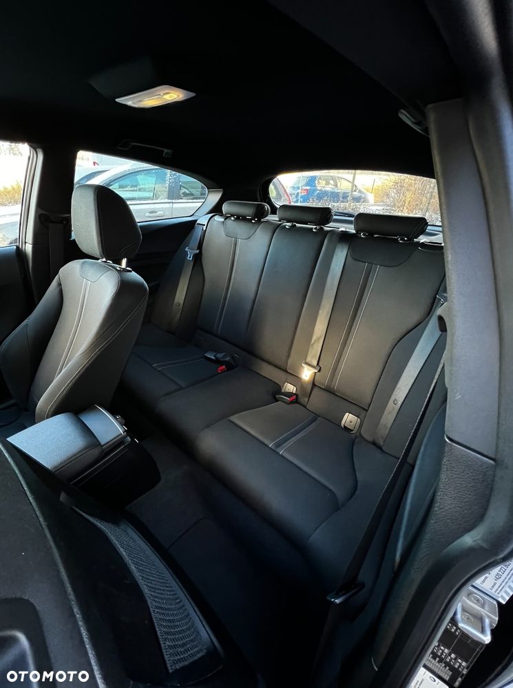 BMW Seria 1 118d Sport Line - 8