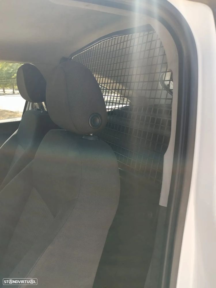 Opel Corsa - 8