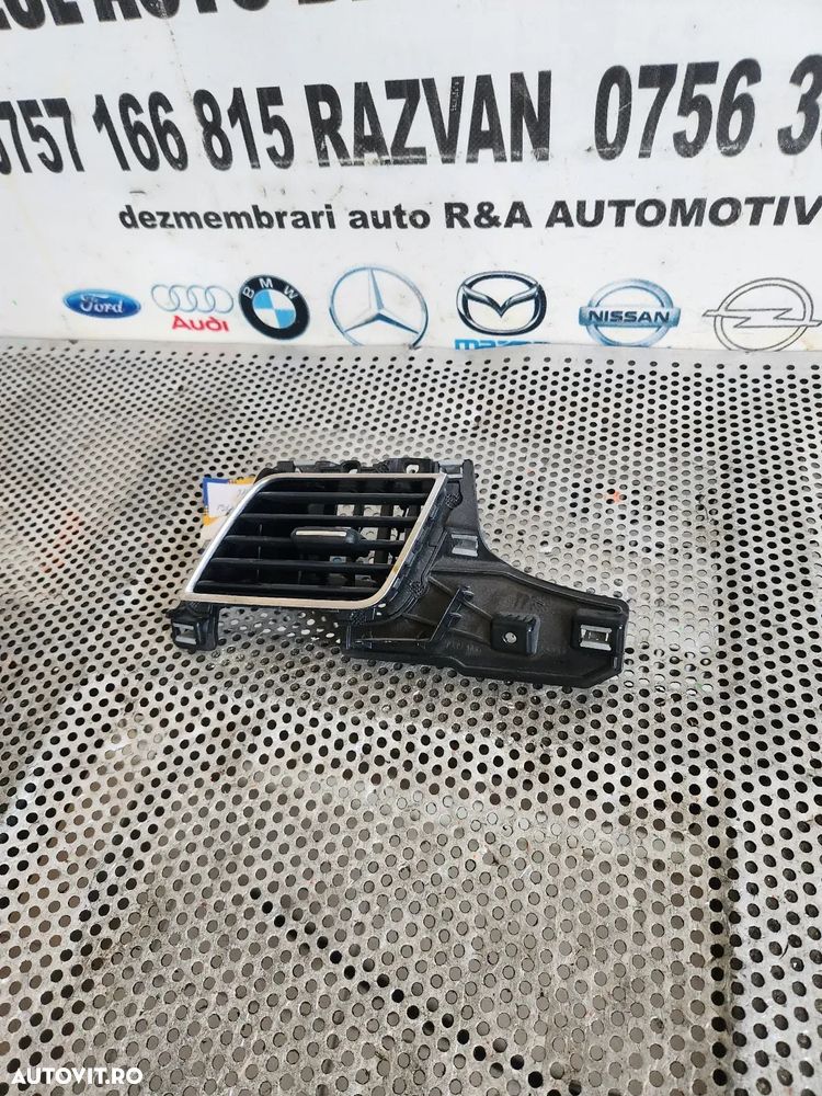 Grila Aerisire Ventilatie Bord Stanga Audi A8 D4 An 2009-2010-2011-2012-2013-2014-2015-2016-2017-20 - 2