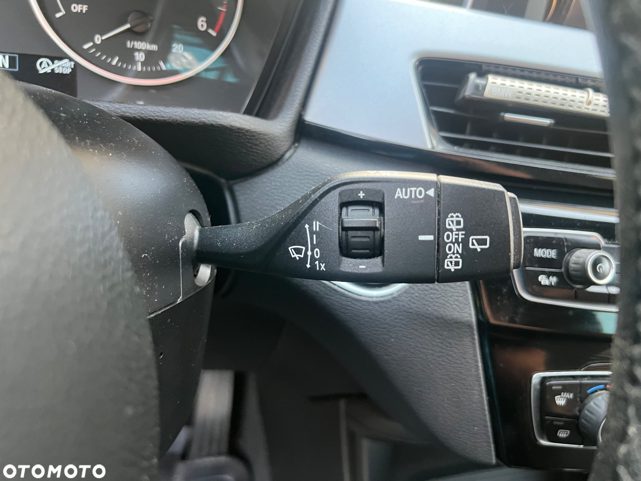 BMW X1 sDrive18d Advantage - 29