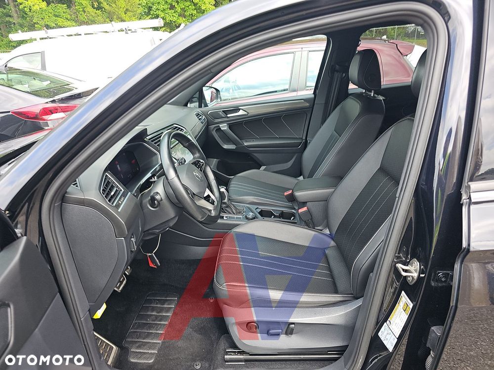 Volkswagen Tiguan - 9