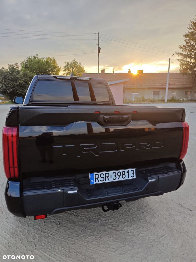 Toyota Tundra - 4