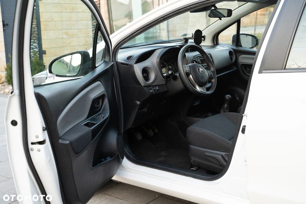 Toyota Yaris 1.0 Life - 18
