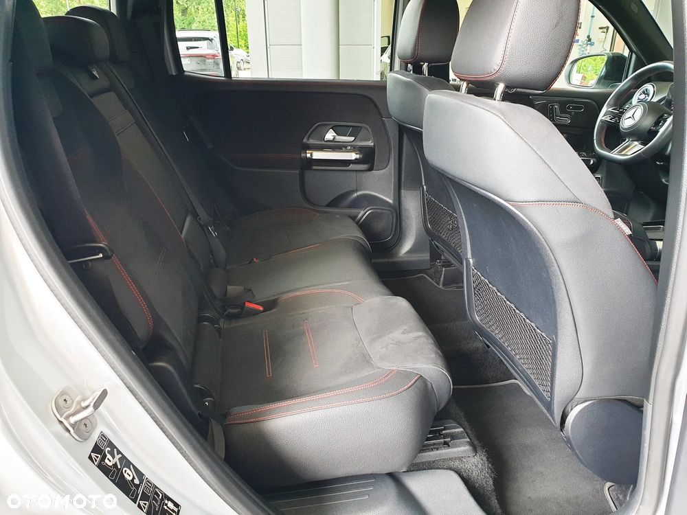 Mercedes-Benz GLB 200 d 4-Matic AMG Line 8G-DCT - 19