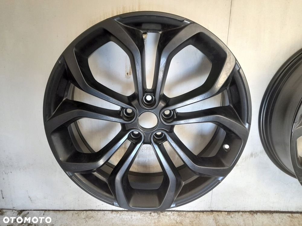 Felgi aluminiowe Renault OE 403007153R 6.5" x 20" 5x114,3 ET33 - 7