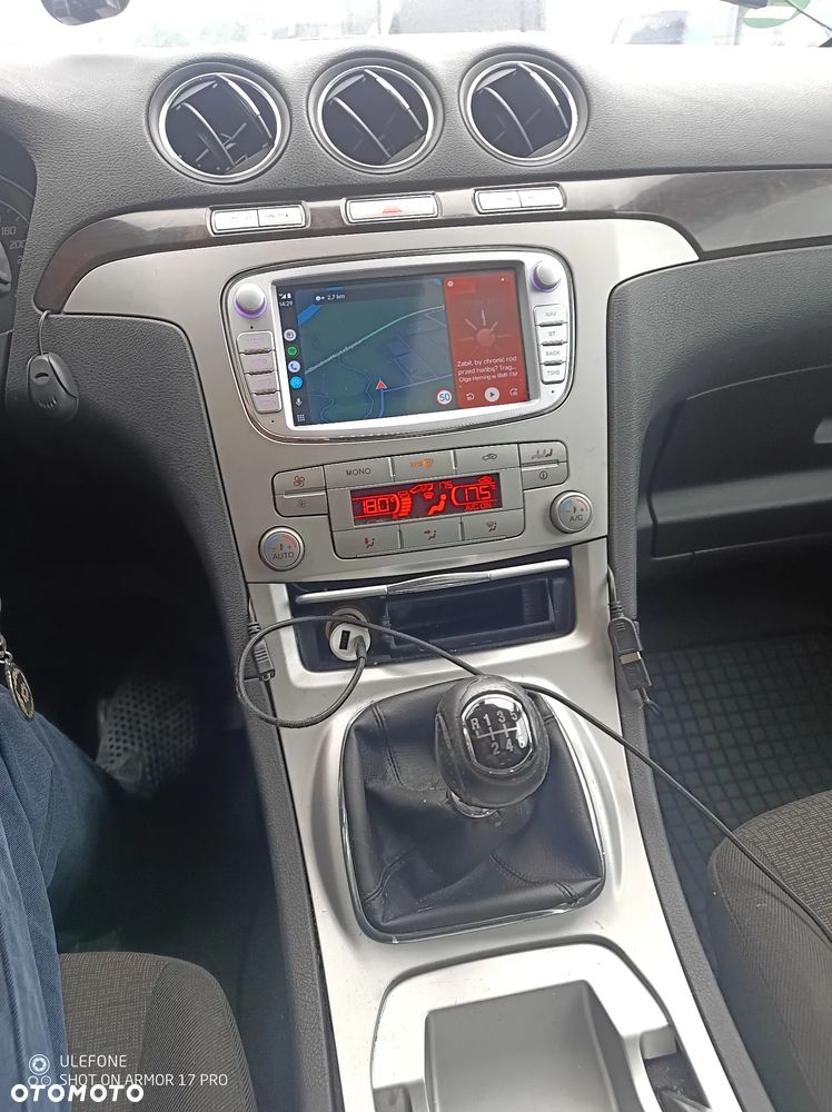 Ford Galaxy 2.0 TDCi Ghia - 15