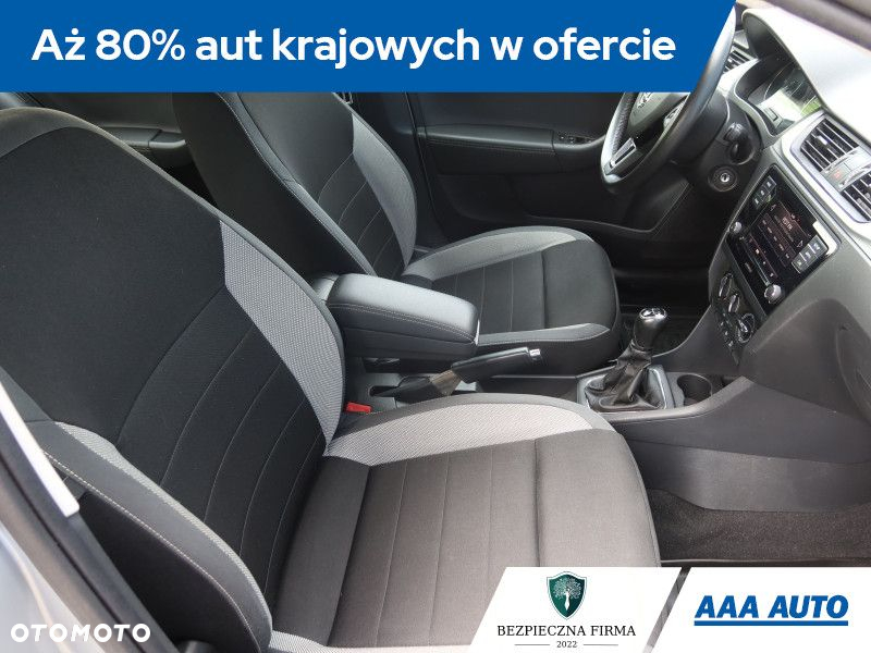 Skoda RAPID - 10