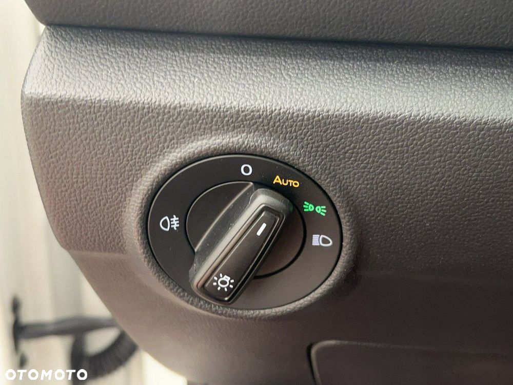 Volkswagen T-Roc 1.5 TSI Life - 26