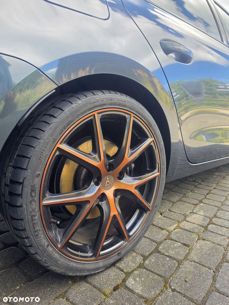 Cupra Leon Sportstourer 2.0 TSI 4Drive VZ DSG - 10