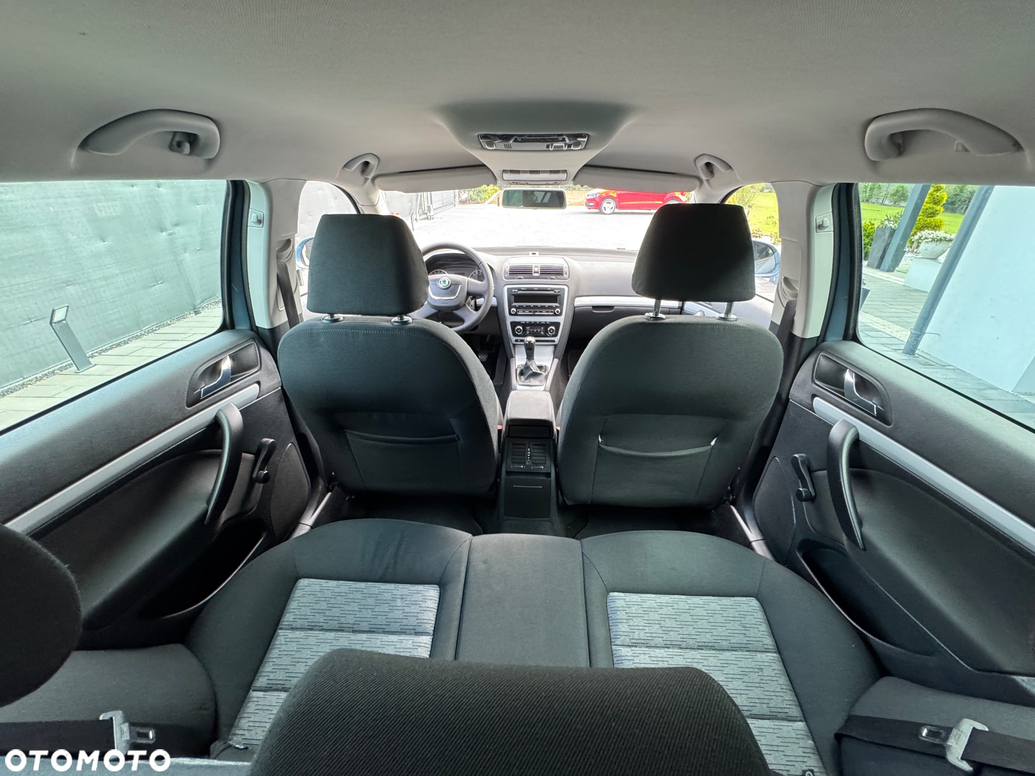 Skoda Octavia 1.6 TDI Active - 8