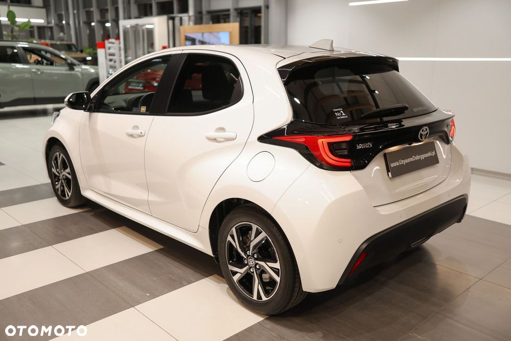 Toyota Yaris Hybrid 1.5 Style - 5
