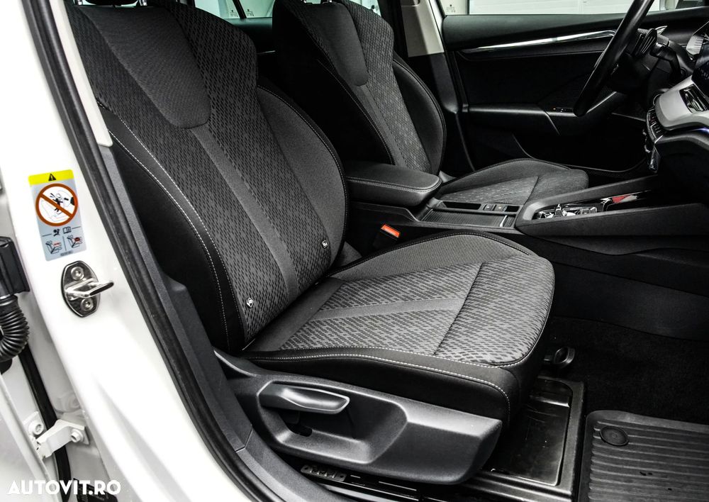 Skoda Octavia Combi 1.5 TSI DSG Mild Hybrid Style - 14