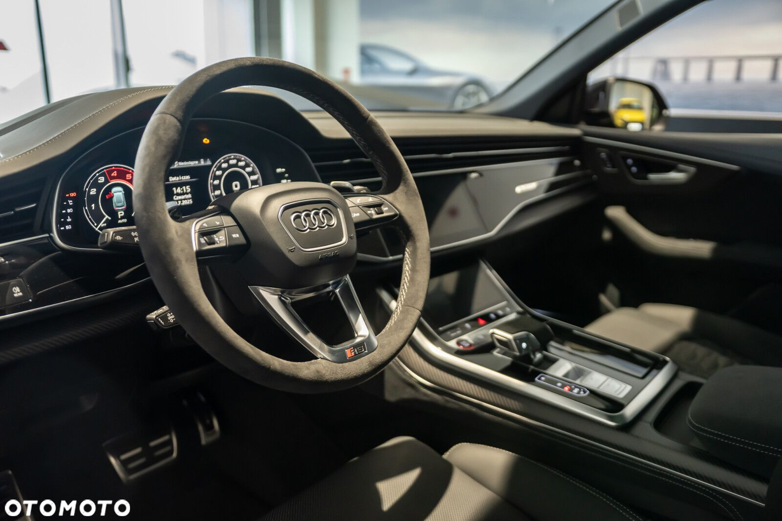 Audi RS Q8 - 11