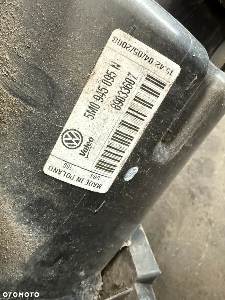 VW GOLF 5 V PLUS LAMPY TYŁ TYLNE KOMPLET PRAWA LEWA - 2