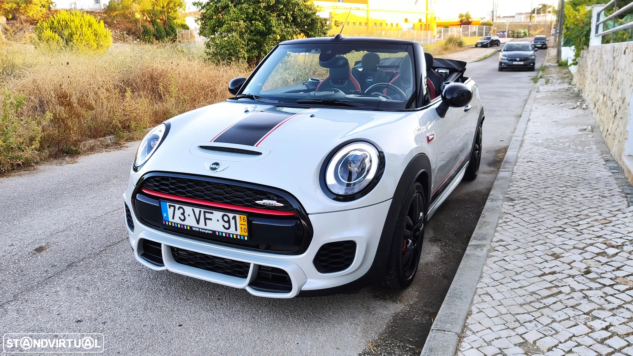 MINI Cabrio John Cooper Works Sport Aut. - 8