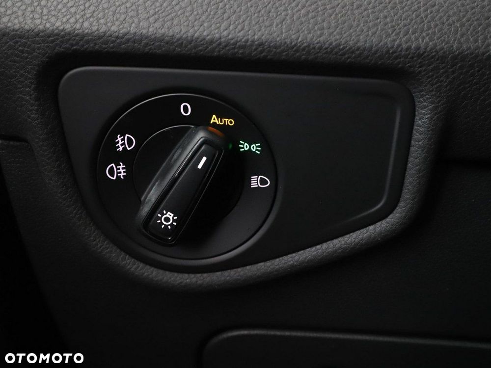 Volkswagen Touran 1.4 TSI (BlueMotion Technology) DSG Comfortline - 35