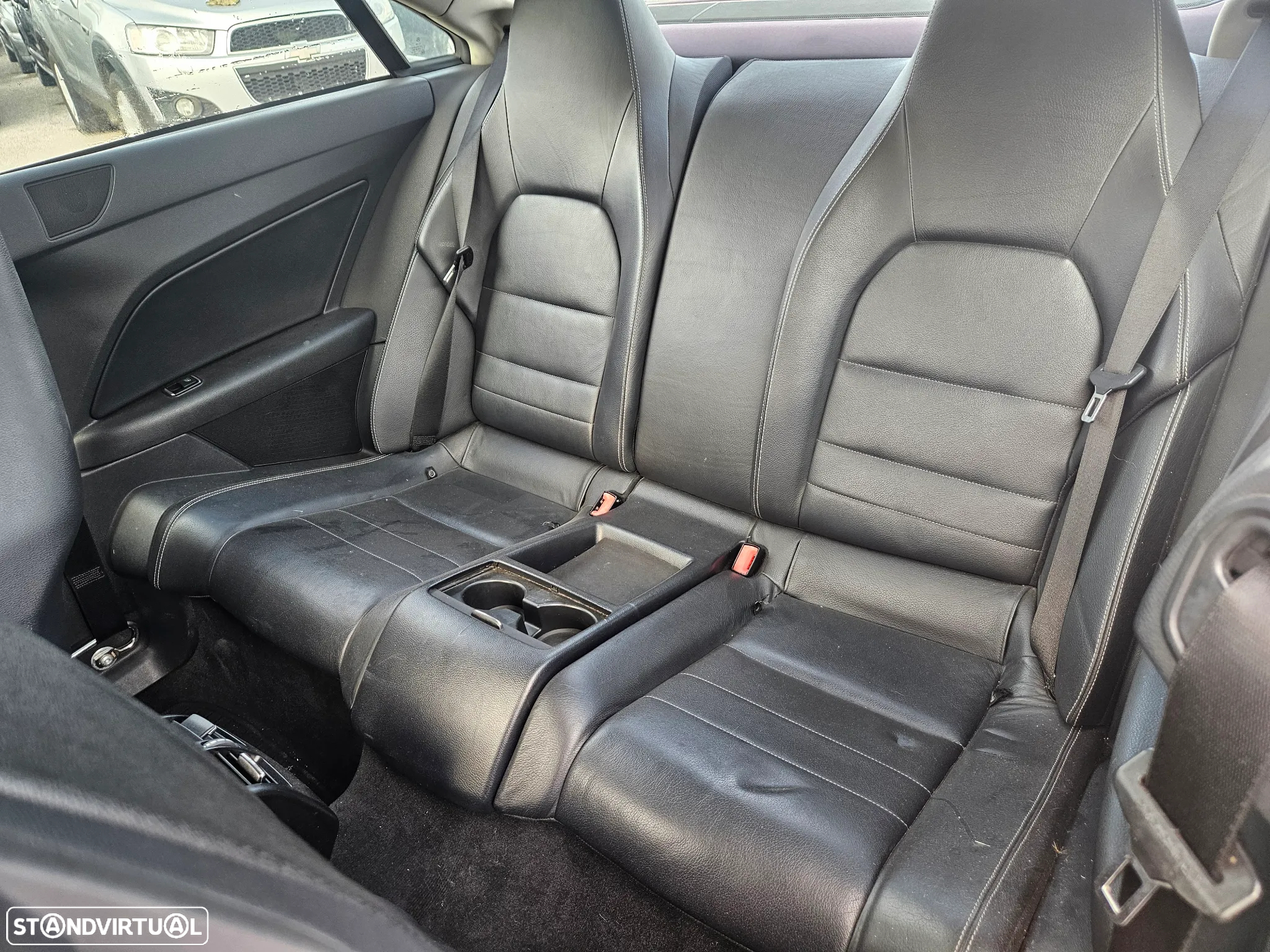 Mercedes-Benz E 250 CDi Avantgarde BlueEfficiency Auto - 13
