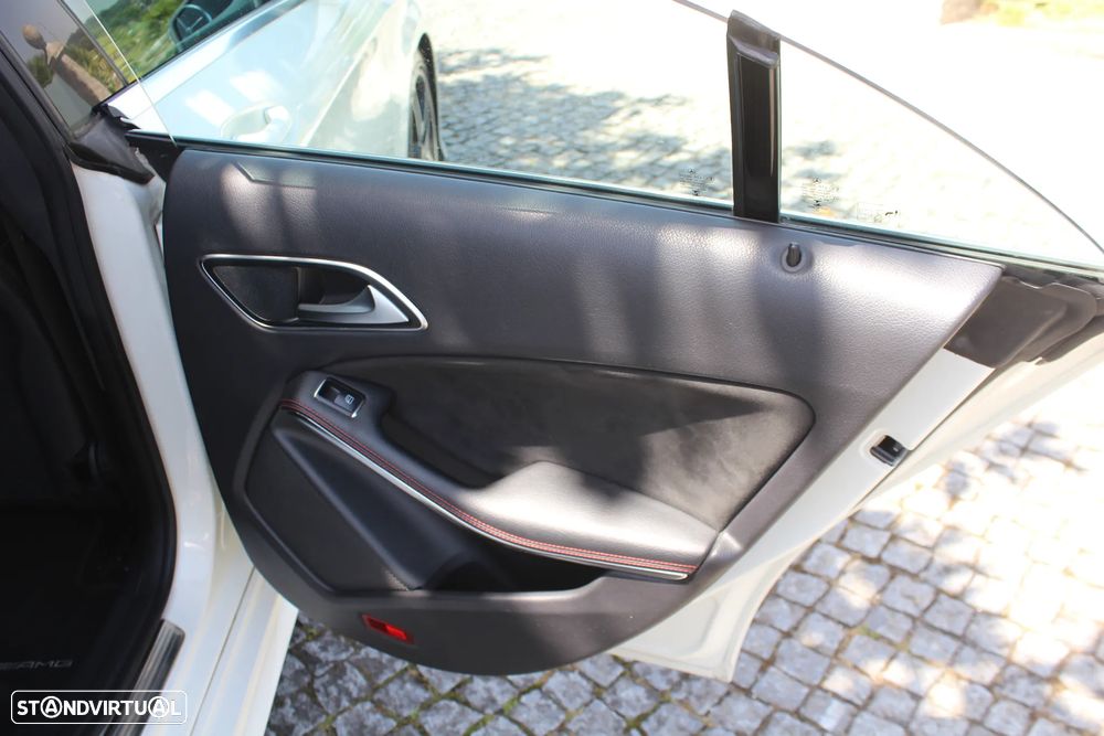 Mercedes-Benz CLA 200 CDI AMG Line Aut. - 27