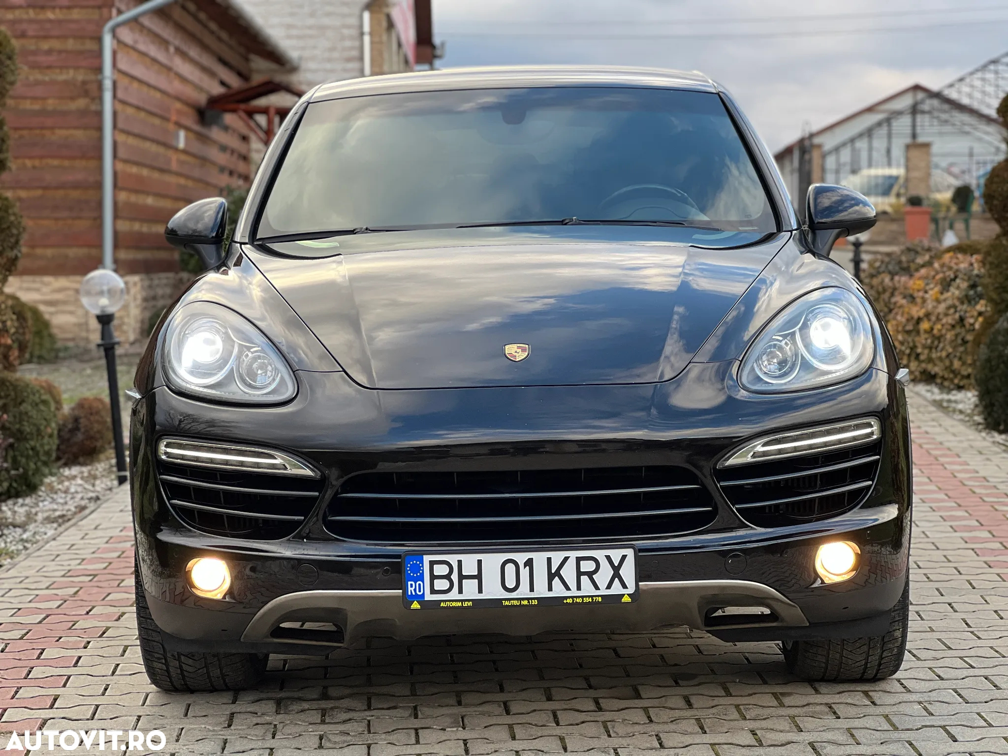 Porsche Cayenne 3.0 L V6 - 9
