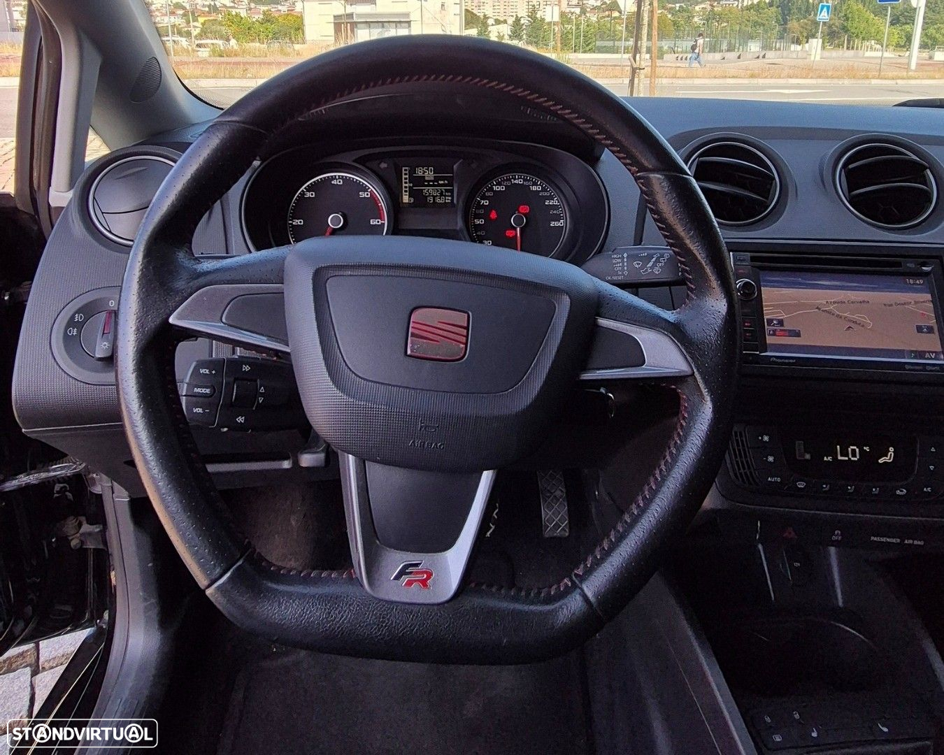 SEAT Ibiza 1.6 TDI FR - 8