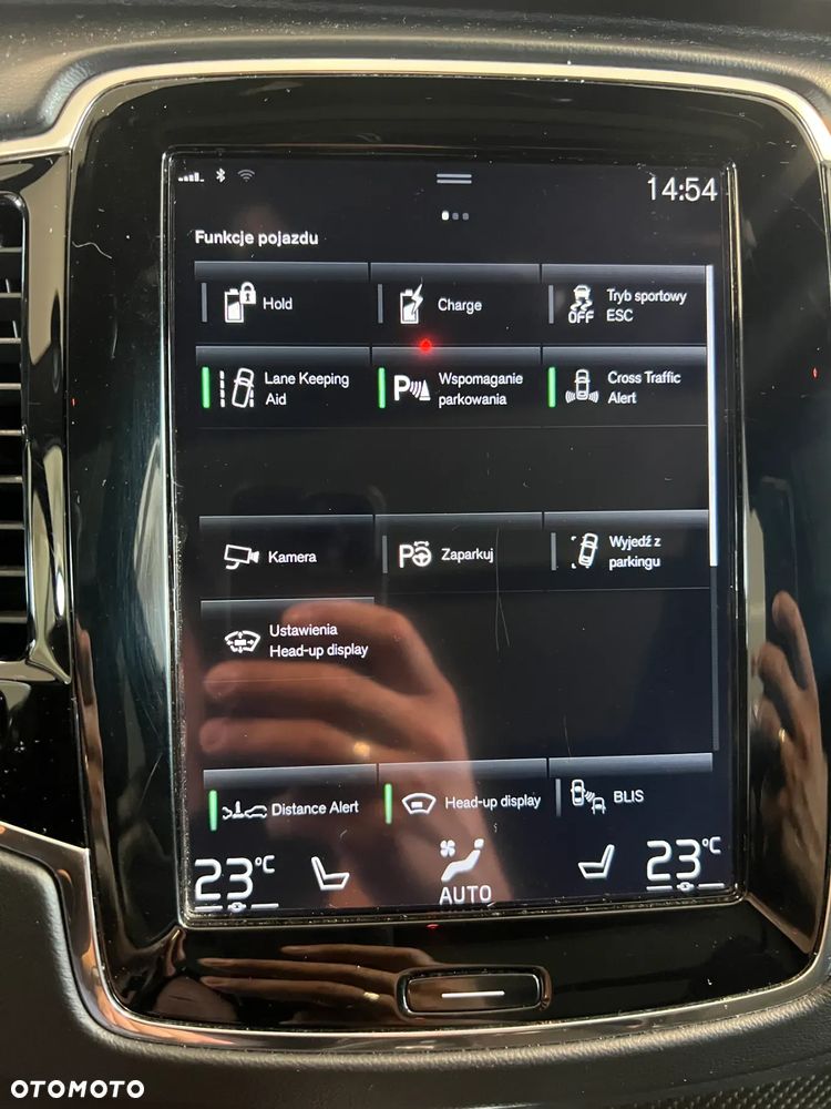 Volvo XC 90 T8 AWD Plug-In Hybrid R-Design 7os - 25