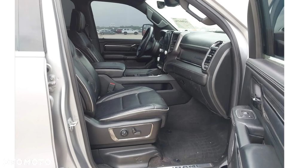 RAM 1500 Crew Cab Limited - 5